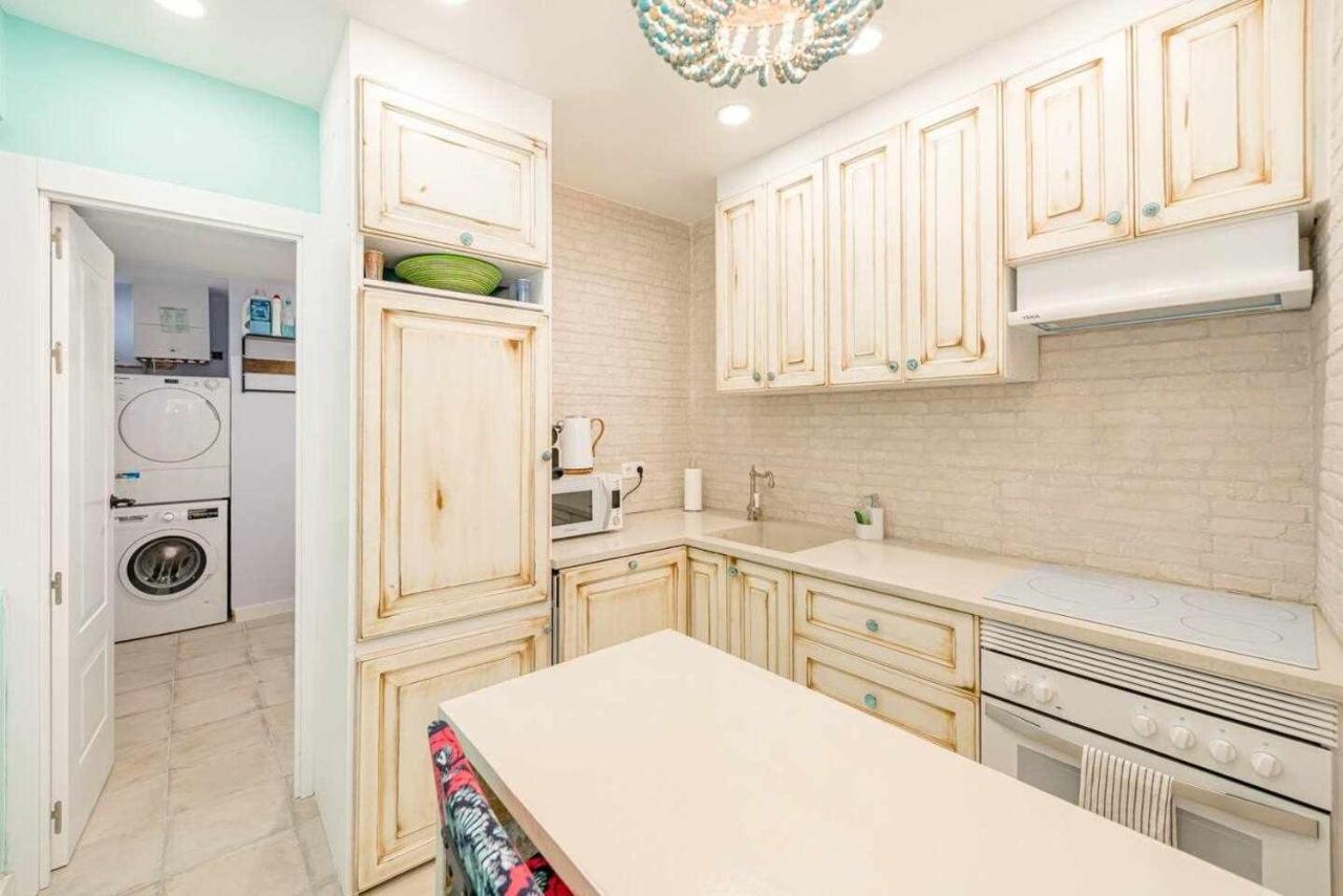 Appartamento Luminoso Y Centrico Apt 2 Hab Madrid Esterno foto