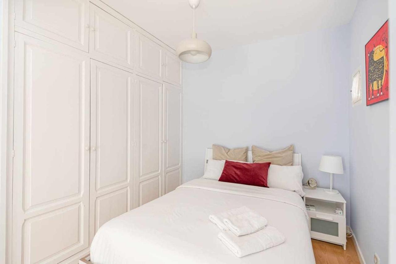 Appartamento Luminoso Y Centrico Apt 2 Hab Madrid Esterno foto