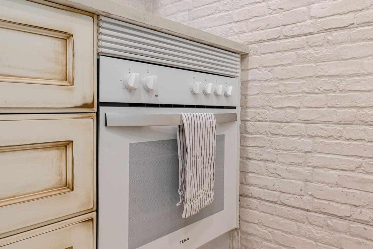 Appartamento Luminoso Y Centrico Apt 2 Hab Madrid Esterno foto