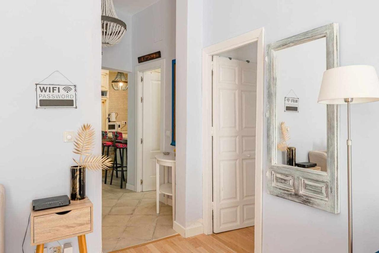 Appartamento Luminoso Y Centrico Apt 2 Hab Madrid Esterno foto